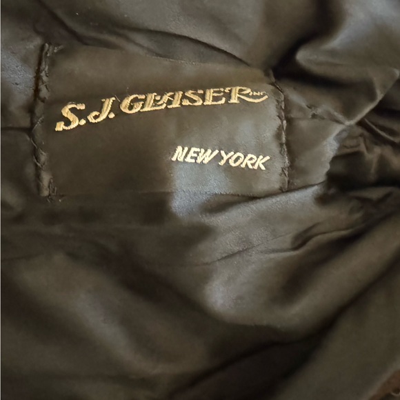 Vintage genuine fur jacket chocolate brown puff sleeve detail - Picture 7 of 12